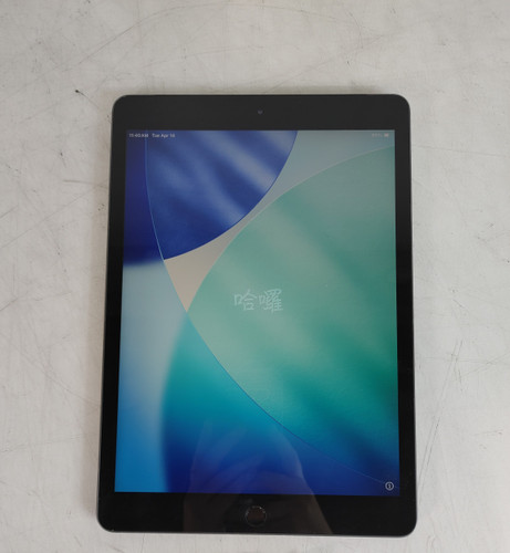 Apple iPad 8th Gen A2428 32 GB iOS 26.4.1 (Wi-Fi + 4G) Unlocked