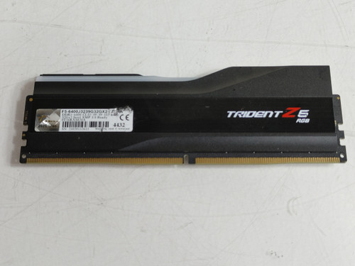 G.SKILL Non Working 32GB PC5-51200 (DDR5-6400) 2Rx8 Shielded UDIMM RAM For Parts