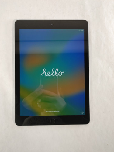 Apple iPad 5th Gen A1822 32 GB iOS 16.7.16 (WiFi Only)