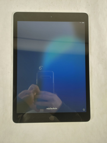 Apple iPad 7th Gen A2197 128 GB iOS 18.7.9 (WiFi Only)