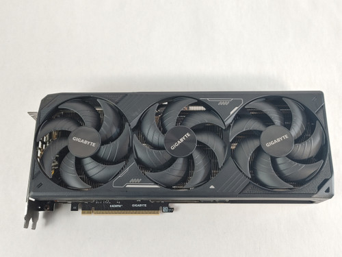 Gigabyte NVIDIA GeForce RTX 5070 Ti WINDFORCE OC 16 GB GDDR7 PCI Express 5.0 x16 Video Card