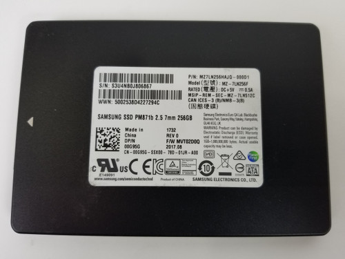 Lot of 2 Samsung MZ-7LN256F PM871b 256 GB SATA III 2.5 in Solid State Drive