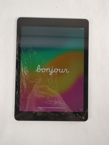 Apple iPad 6th Gen A1893 32 GB iOS 17.7.11 (WiFi Only) For Parts
