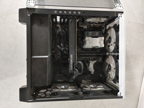 Gigabyte Z370 HD3 Core i5-8600K 3.60 GHz 8 GB DDR4 No HDD