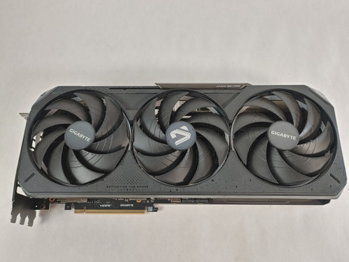 Gigabyte NVIDIA GeForce RTX 5070 Ti Gaming OC 16 GB GDDR7 PCI Express 5.0 x16 Video Card