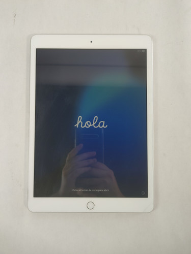 Apple iPad 7th Gen A2197 32 GB iOS 18.7.9 (WiFi Only) For Parts