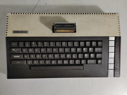 Vintage Atari 800XL Home Computer For Parts
