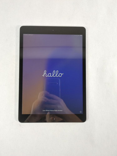 Apple iPad 7th Gen A2200 32 GB iOS 18.7.10 Wi-Fi + 4G Tablet Unlocked