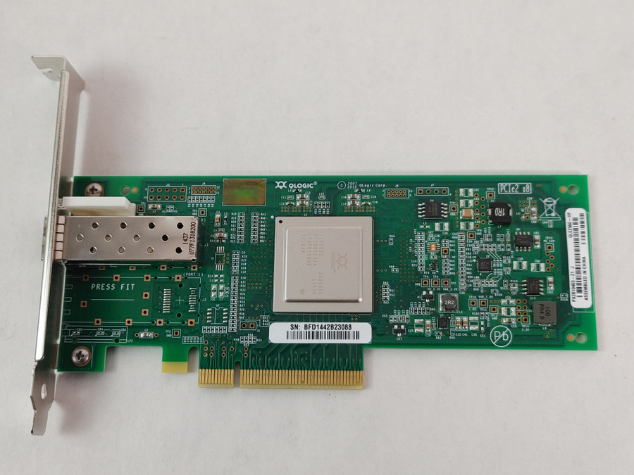 Lot of 2 QLogic QLE2560 8Gbps Fibre Channel PCI Express x8 Host Bus Adapter