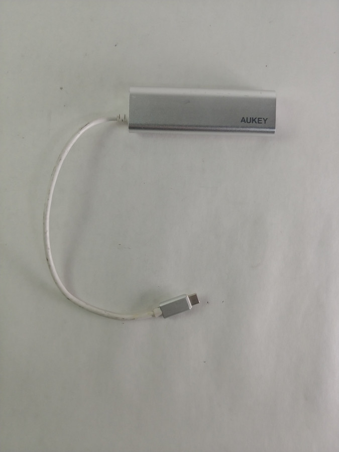 AUKEY CB-C12 Type C Hub 4 Ports USB 3.0 Aluminum USB C Hub