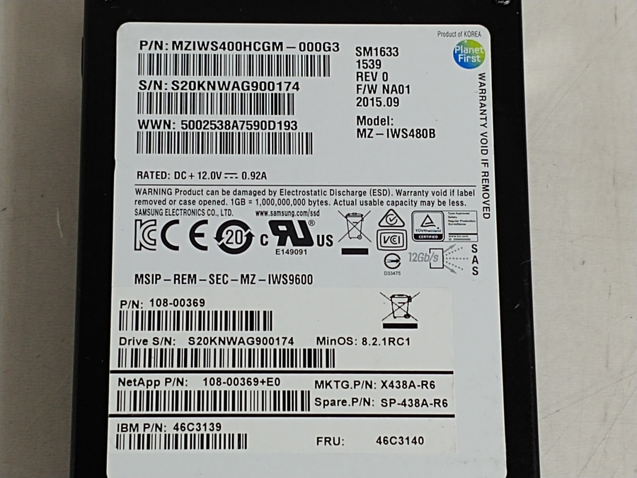 Lot of 5 Samsung NetApp SM1633 MZ-IWS480B 400 GB SAS 3 2.5 in Solid State Drive