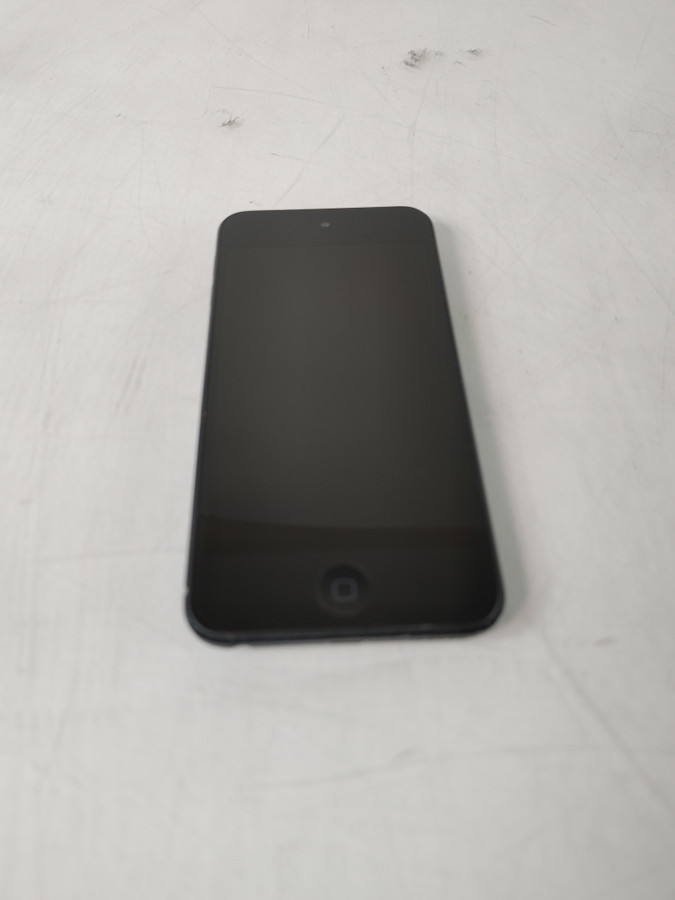 Apple A1421 iPod Touch 5th Gen. Black 32 GB