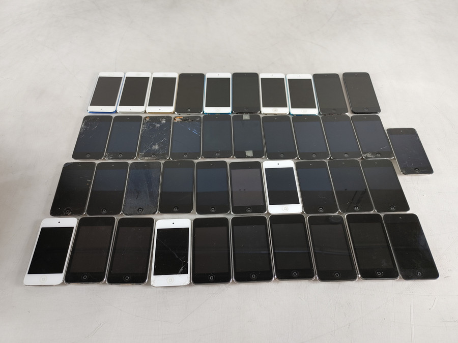 Lot of 41 Apple iPod Touch 2nd, 3rd, 4th 5th & 6th Gen Devices Mixed For Parts