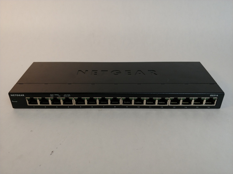 NetGear 300 Series SOHO GS316 16-Port Gigabit  Ethernet Switch - No PSU