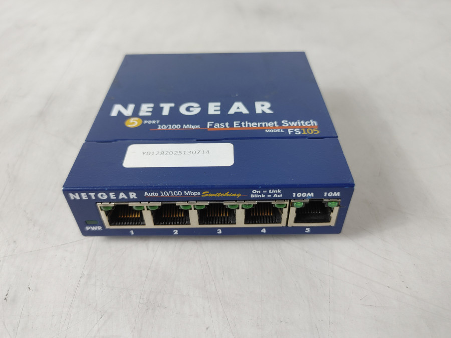 Netgear ProSafe FS105 v2 5 Port Fast Unmanaged Ethernet Switch