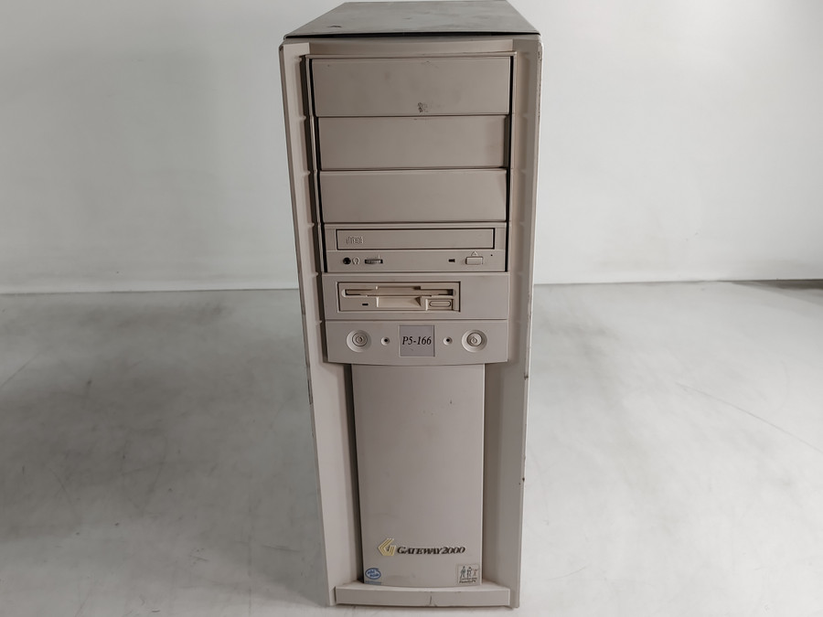 Vintage Gateway 2000 P5-166 Pentium 166 MHz 32 MB SIMM Desktop Computer
