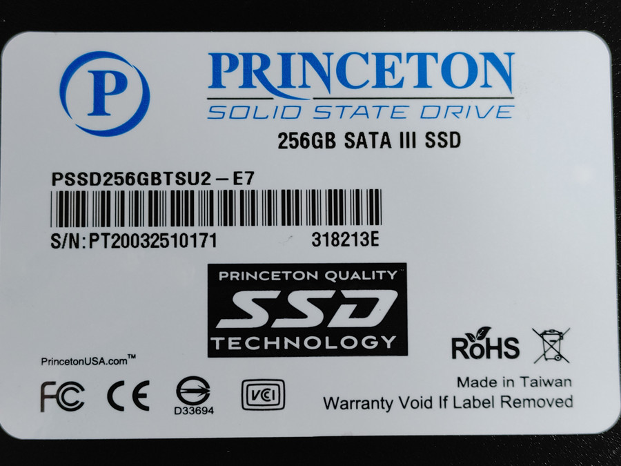 Lot of 2 Princeton PSSD256GBTSU2 256 GB SATA III 2.5 in Solid State Drive