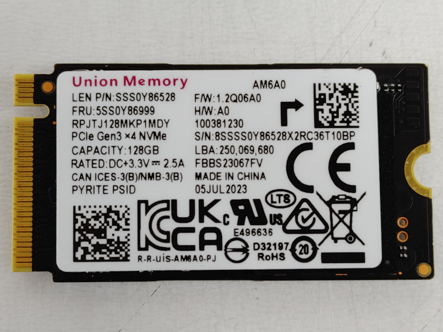 Union Memory AM6A0 RPJTJ128MKP1MDY 128 GB NVMe 42mm Solid State Drive