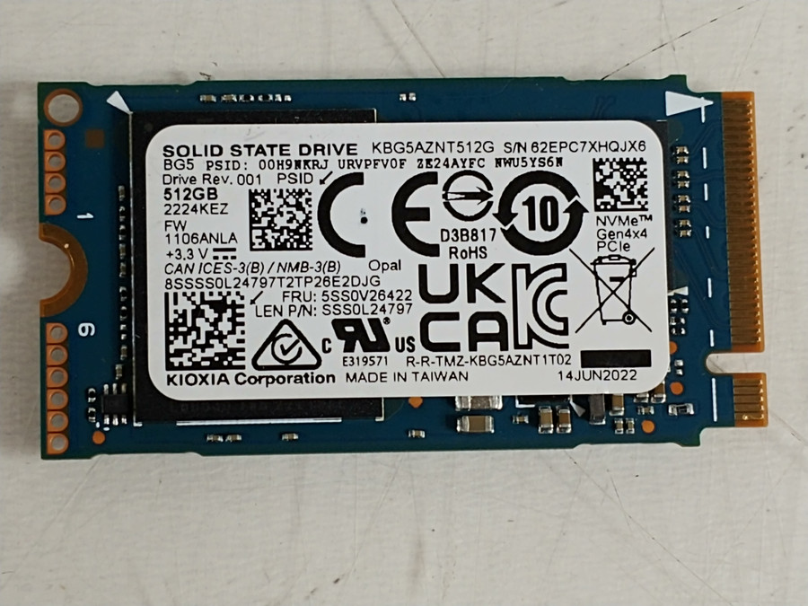 Toshiba BG5 KBG5AZNT512G 512 GB NVMe 42mm Solid State Drive