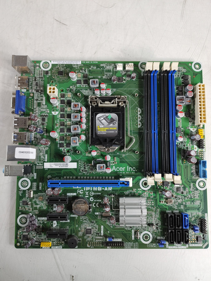 Acer DB.GDD11.001 Intel LGA 1156 DDR3 SDRAM Desktop Motherboard