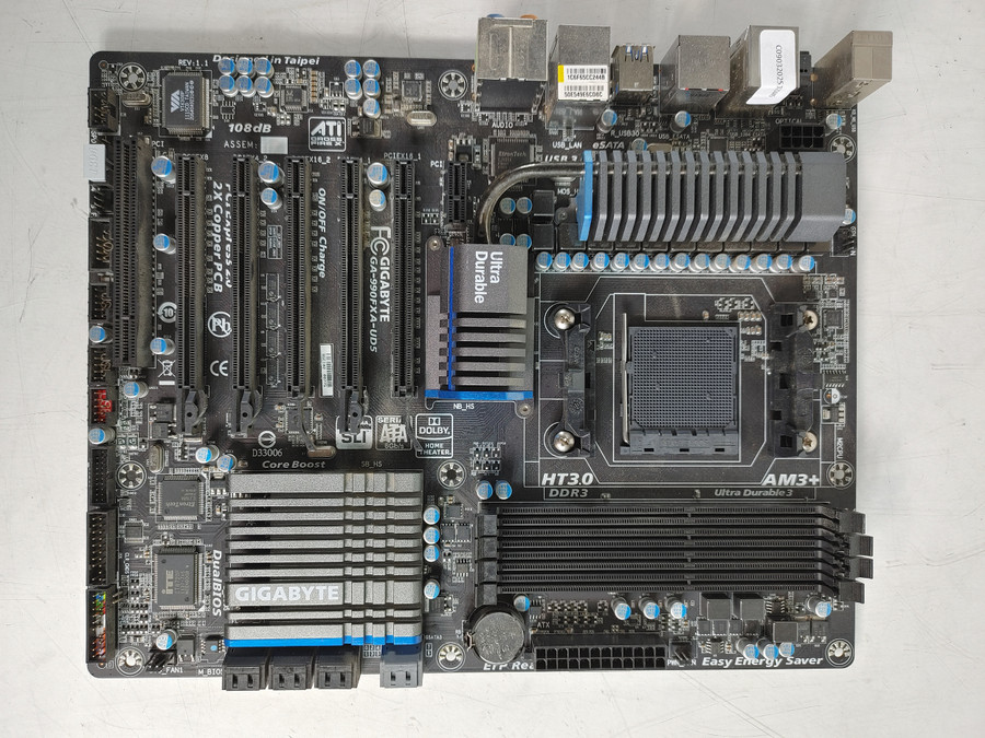 Gigabyte GA-990FXA-UD5 AMD Socket AM3+ DDR3 SDRAM Desktop Motherboard