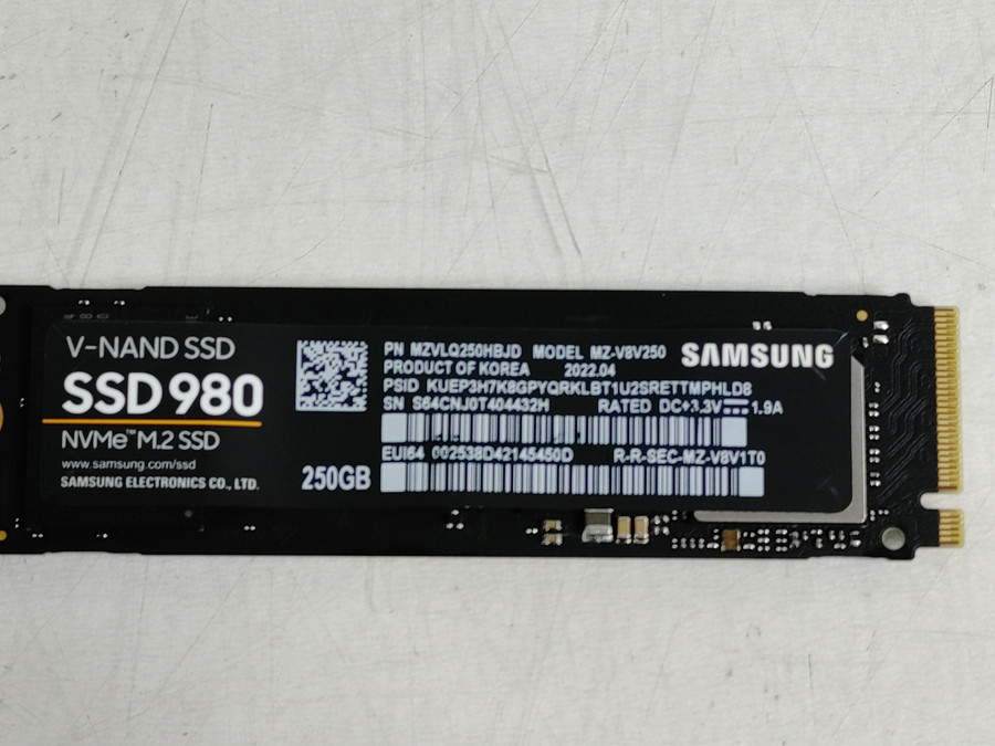 Samsung SSD 980 MZ-V8V250 250 GB NVMe 80mm Solid State Drive