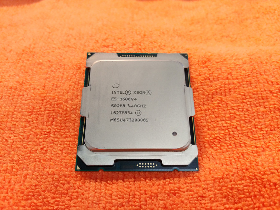 Intel Xeon E5-1680 v4 3.4 GHz LGA 2011-3 Server CPU Processor SR2P8