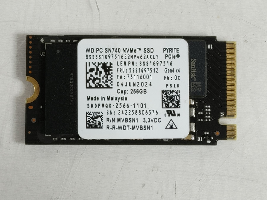 Western Digital SN740 SDDPMQD-256G 256 GB PCI Express 42mm Solid State Drive