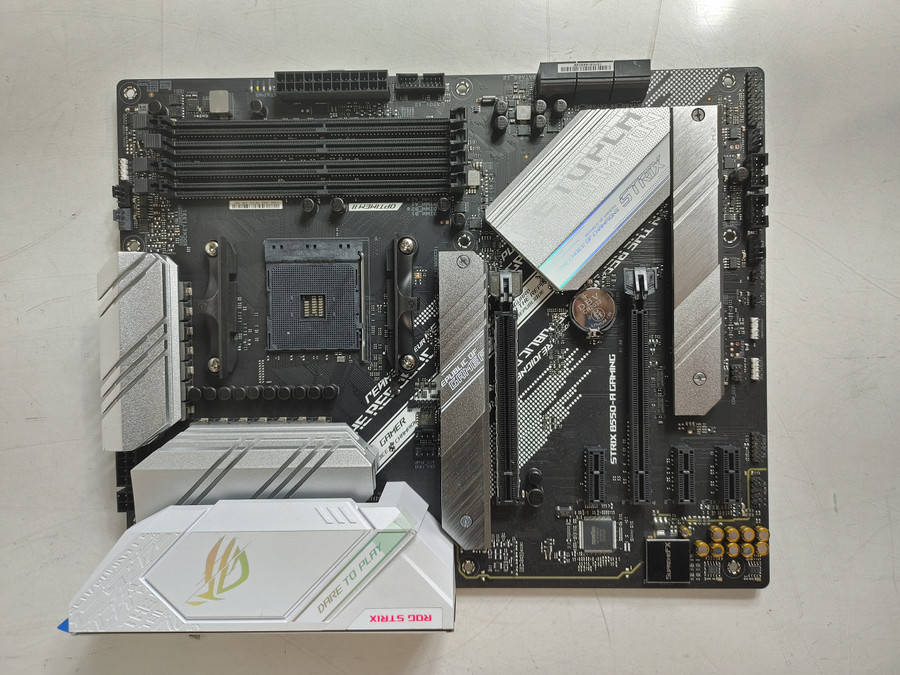 Asus STRIX B550-A GAMING AMD Socket AM4 DDR4 Desktop Motherboard