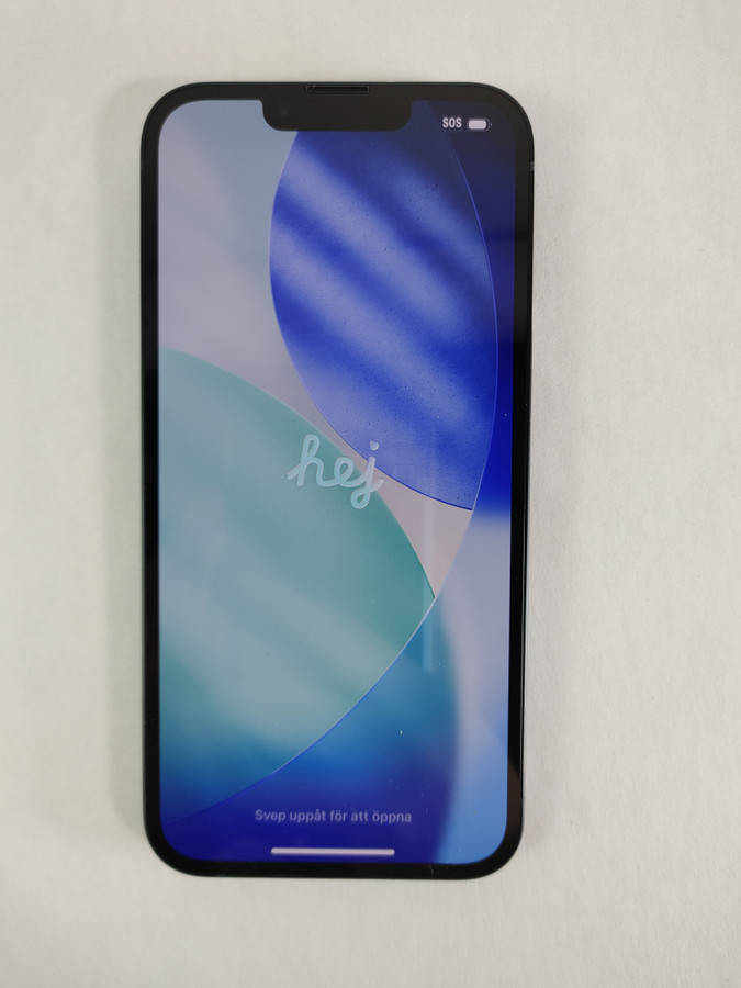 Apple iPhone 13 A2482 128 GB iOS 26.1 (Wi-Fi + 5G) Unlocked