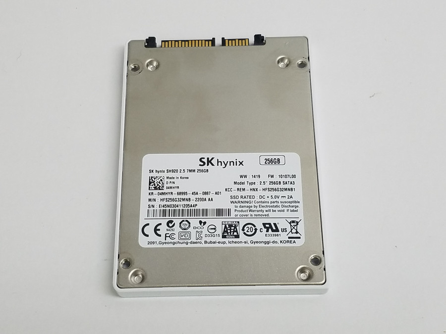Lot of 5 SK Hynix HFS256G32MNB-2200A 256 GB 2.5 in SATA III Solid State Drive