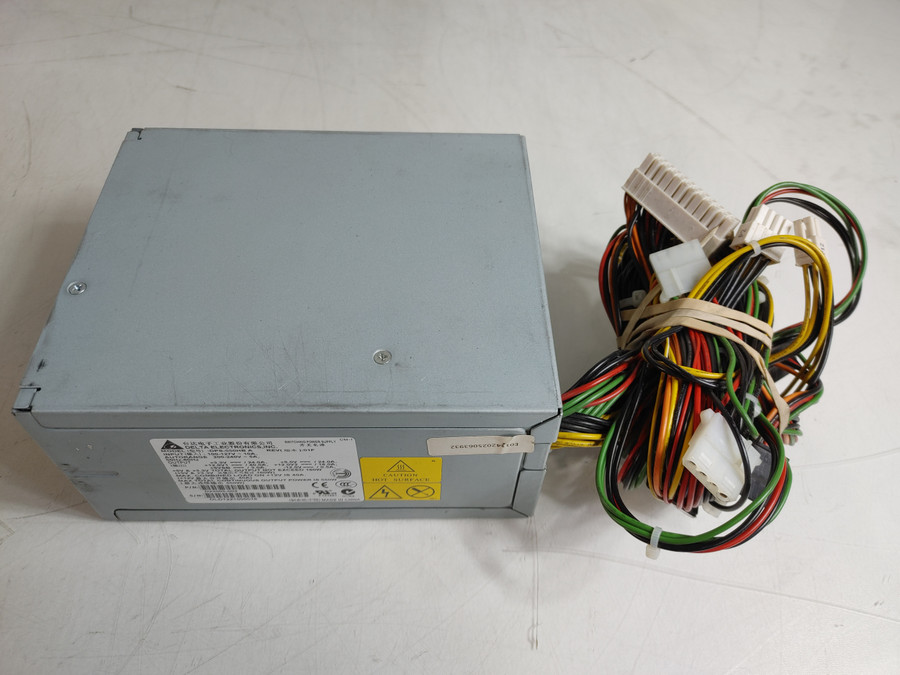 Delta DPS-550HB A 550 W 24 Pin ATX Desktop Power Supply D23505-004