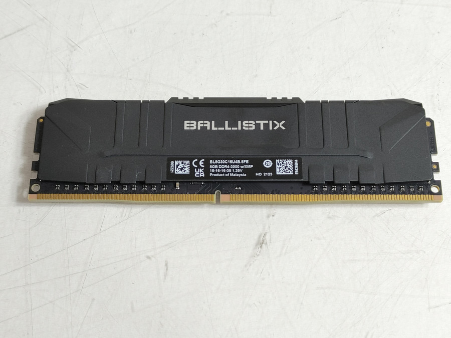 Crucial Ballistix 8GB DDR4-3000 1Rx8 PC4-24000 BL8G30C15U4B.8FE Shielded RAM
