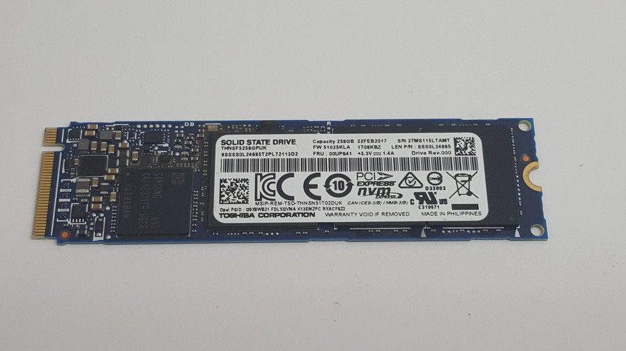 Toshiba XG4 THNSF5256GPUK 256 GB NVMe M.2 2280 80mm Solid State Drive