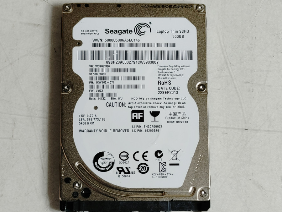 Lot of 2 Seagate ST500LX005 500 GB SATA III 2.5 in Drive