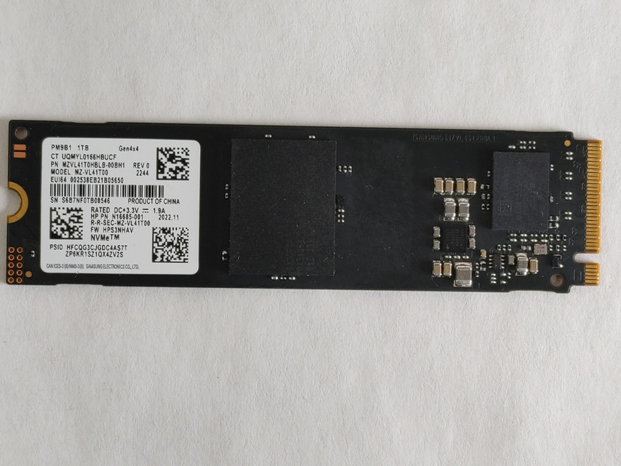 Samsung PM9B1 MZ-VL41T00 1 TB NVMe 80mm Solid State Drive
