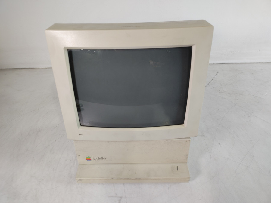Vintage Apple IIGS A2S6000 & M1296 PC and Macintosh 12'' RGB Display - For Parts