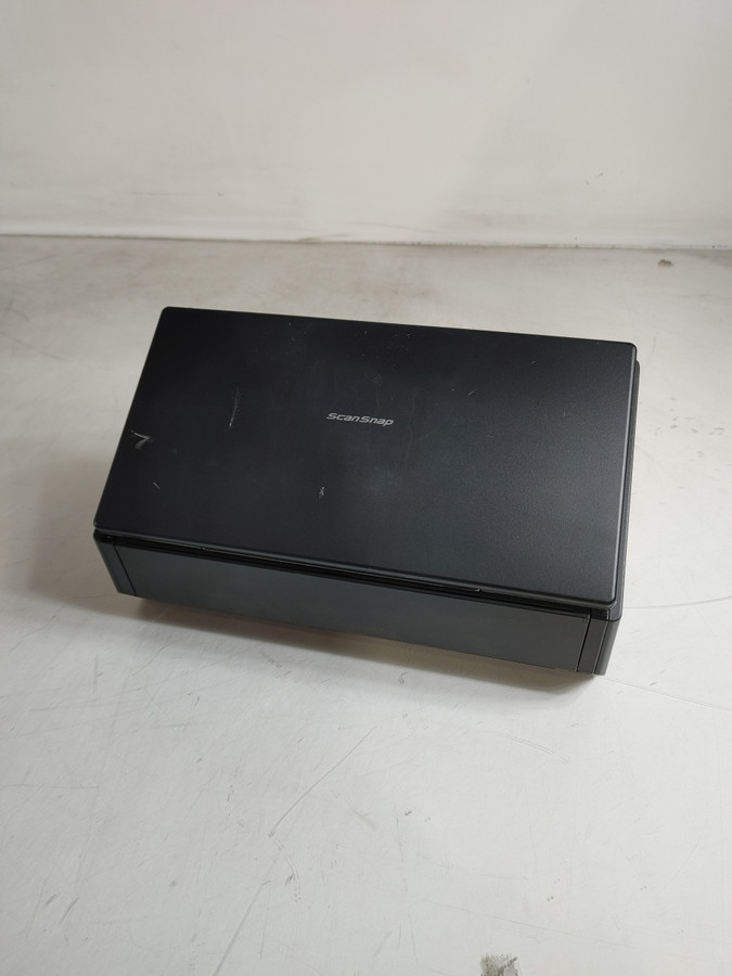 Fujitsu iX500 ScanSnap USB Pass-Through Scanner