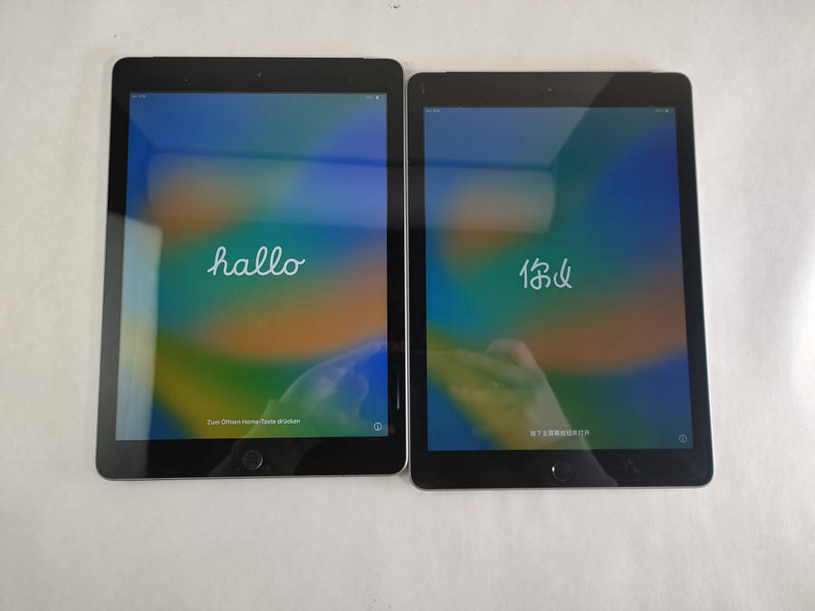 Lot of 2 Apple iPad 5th Gen A1823 32GB iOS 16.7.14 Wi-Fi + 4G Unlocked For Parts