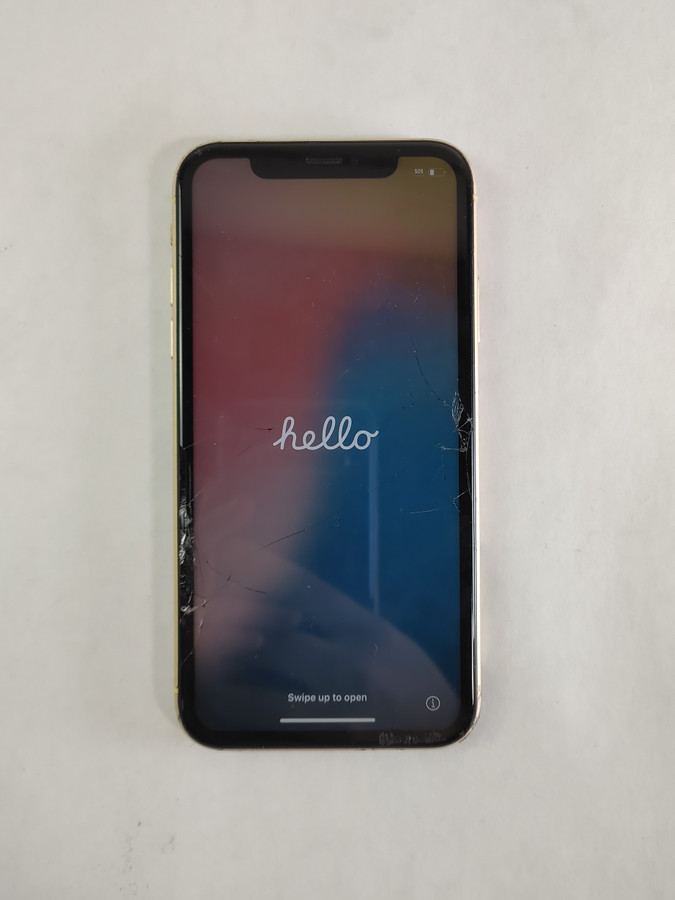 Apple iPhone XR A1984 64 GB iOS 18.7.4 (Wi-Fi + 4G) Unlocked For Parts