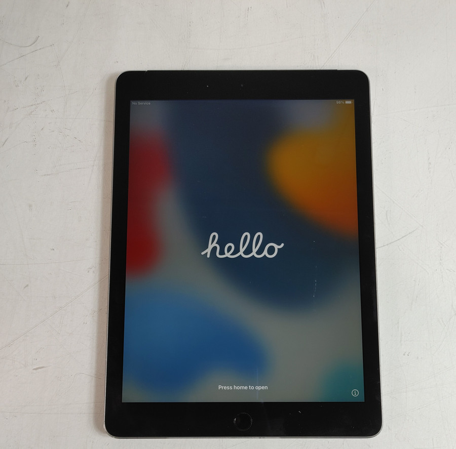 Apple iPad Air 2nd Gen A1567 64 GB iOS 15.8.6 (Wi-Fi + 4G) Unlocked