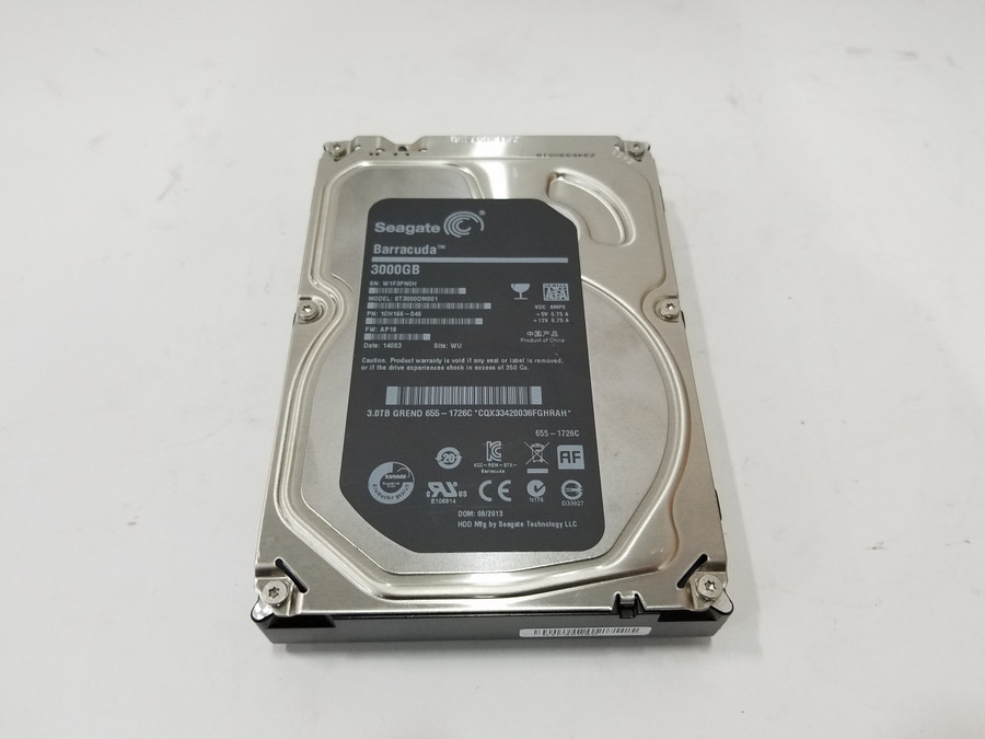 Lot of 2 Seagate Apple Barracuda ST3000DM001 3 TB SATA III 3.5 in Desktop Drive