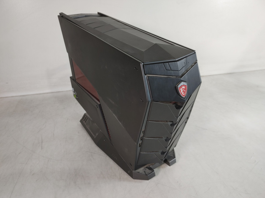 MSI Aegis 3 Intel Core i7-7770 3.60 GHz 32 GB DDR4 Desktop - No HDD