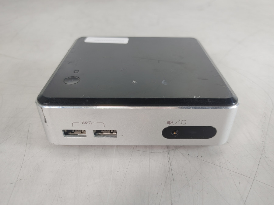 Intel NUC D54250WYK Intel Core i5-4250U 1.30 GHz 8 DDR3L Desktop - No HDD