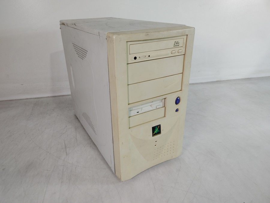Vintage Soyo SY-5EMA+ AMD K6-2 500 MHz 512 MB SDRAM Desktop - No HDD