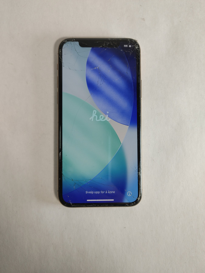 Apple iPhone 11 Pro A2160 256 GB iOS 26.4.2 AT&T Only (Wi-Fi + 4G) For Parts