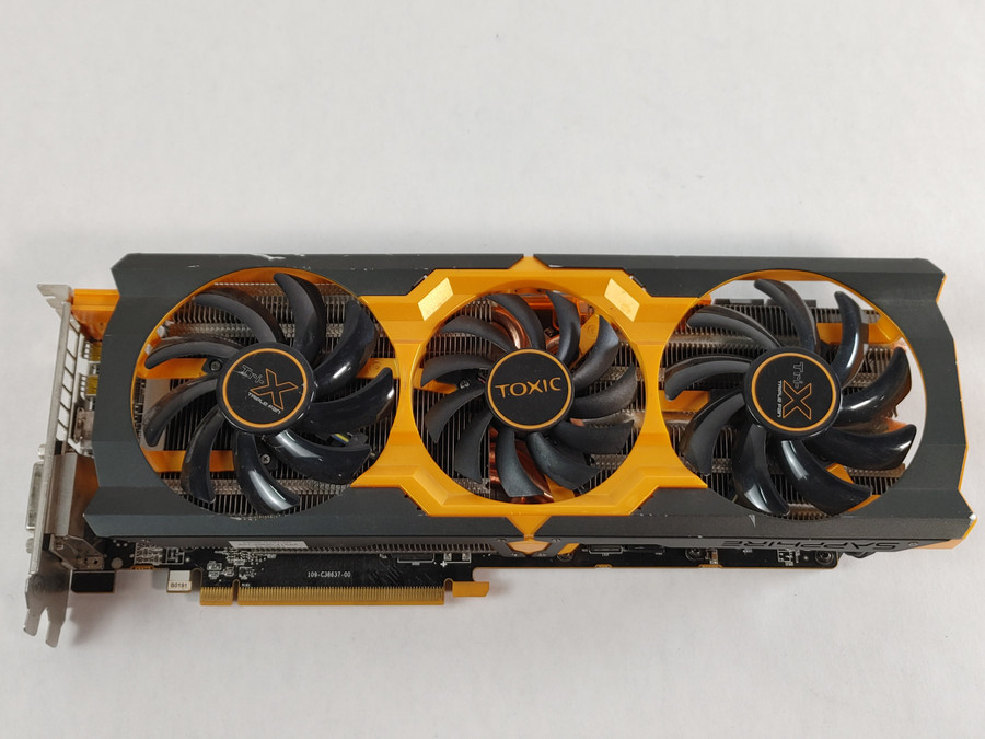 Sapphire AMD TOXIC R9 280X 3 GB GDDR5 PCI Express 3.0 x16 Video Card