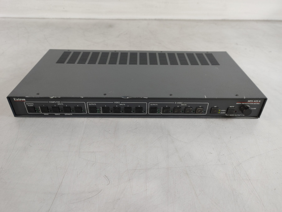 Extron MPX 423 A Media Presentation Matrix Switcher