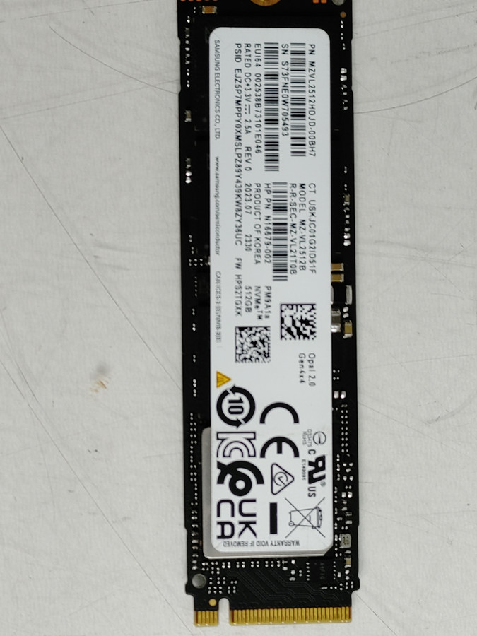 Samsung PM9A1a MZ-VL2512B 512 GB NVMe 80mm Solid State Drive