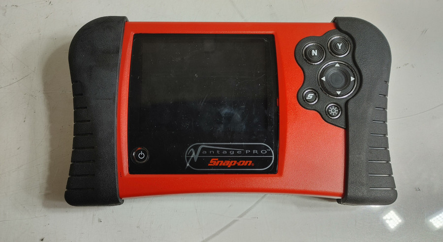 Snap-On EETM303 Vantage Pro Diagnostic Scanner For Parts